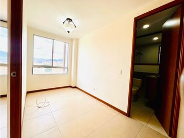 VENDO APARTAMENTO EN LAURELES