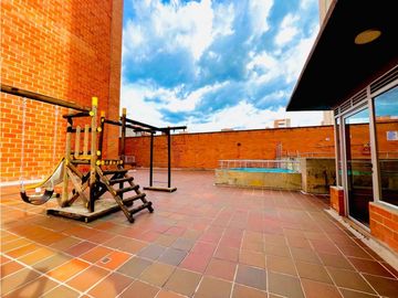 VENDO APARTAMENTO EN LAURELES