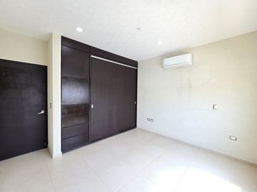 CASA EN VENTA FRACC. LOMAS DEL SOL, RIVIERA VERACRUZANA, ALVARADO, VERACRUZ