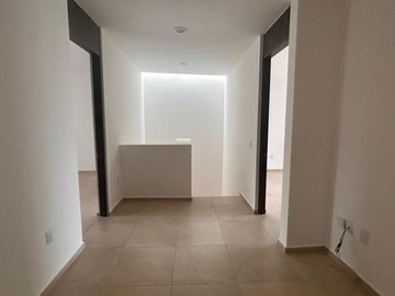Casa con recamara en planta baja en Venta en Zibata