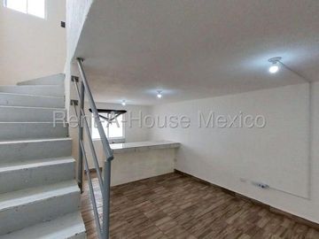 Casa en  Venta en Ex rancho San Dimas San Antonio La Isla  ZG 25-3448