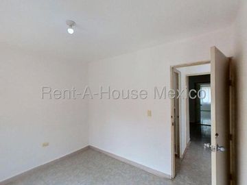 Casa en  Venta en Ex rancho San Dimas San Antonio La Isla  ZG 25-3448
