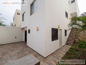 CASA EN VENTA EN PRADOS DE LA SILLA, SUR DE MONTERREY