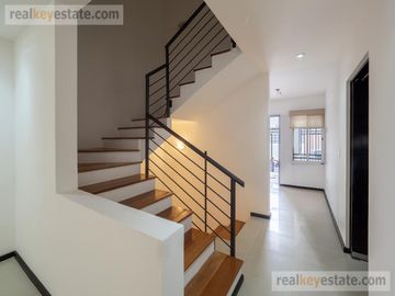 CASA EN VENTA EN PRADOS DE LA SILLA, SUR DE MONTERREY