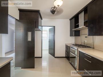 CASA EN VENTA EN PRADOS DE LA SILLA, SUR DE MONTERREY