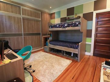 VENTA CASA OLIVOS 5 DORMITORIOS ESTILO INGLÉS