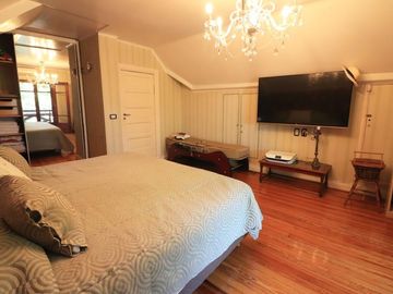 VENTA CASA OLIVOS 5 DORMITORIOS ESTILO INGLÉS