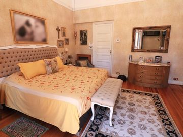 VENTA CASA OLIVOS 5 DORMITORIOS ESTILO INGLÉS