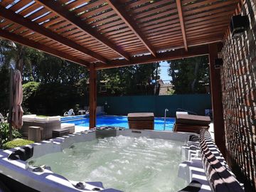 VENTA CASA OLIVOS 5 DORMITORIOS ESTILO INGLÉS
