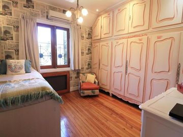 VENTA CASA OLIVOS 5 DORMITORIOS ESTILO INGLÉS