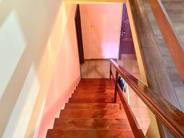VENTA CHALET 4 AMB GARAGE QUINCHO PARQUE  QUILMES