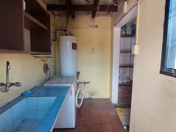 Venta casa 4 ambientes Quilmes cochera