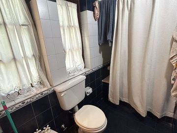 Venta casa 6 ambien. Barrio Las Glorias Benavidez.