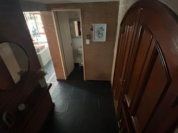 Venta casa 6 ambien. Barrio Las Glorias Benavidez.