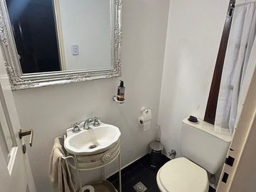 Venta casa 6 ambien. Barrio Las Glorias Benavidez.