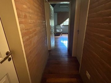 Venta casa 6 ambien. Barrio Las Glorias Benavidez.
