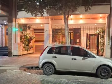 Dto.4amb.c/balcon y patio bajas expensas Caballito