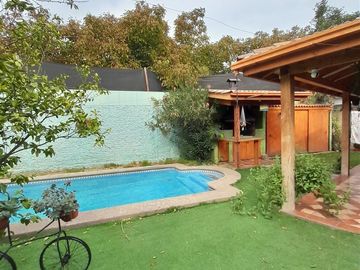 Casa en Venta en Pasaje Auco 1568