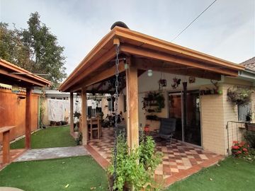 Casa en Venta en Pasaje Auco 1568