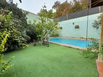 Casa en Venta en Pasaje Auco 1568