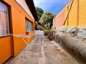 Casa en Venta en BLANCO ENCALADA 1470