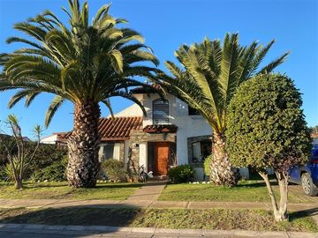 Casa en Venta en Condominio Mantagua