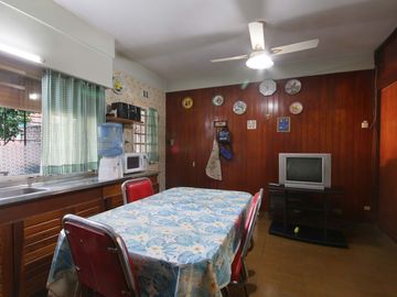 CASA EN VENTA MARTINEZ CON PILETA