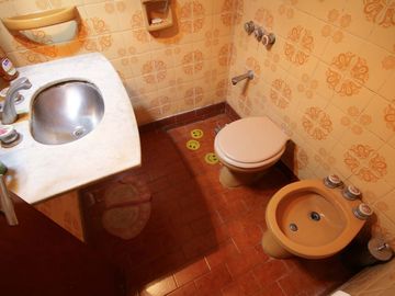 CASA EN VENTA MARTINEZ CON PILETA