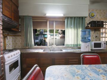 CASA EN VENTA MARTINEZ CON PILETA