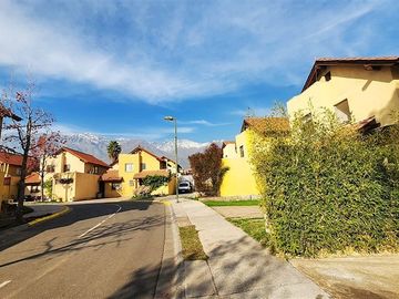 Casa en Venta en Consistorial con Antupiren