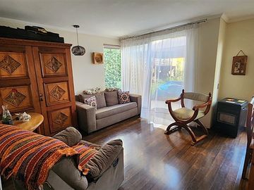 Casa en Venta en Consistorial con Antupiren