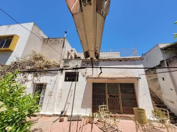 VENTA CASA ALTO ALBERDI APTO PROFESIONAL