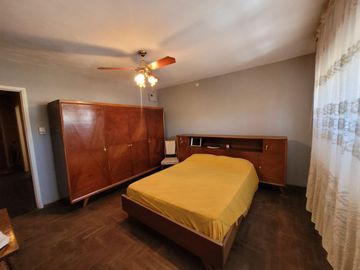 VENTA CASA ALTO ALBERDI APTO PROFESIONAL