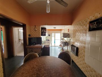 VENTA CASA ALTO ALBERDI APTO PROFESIONAL