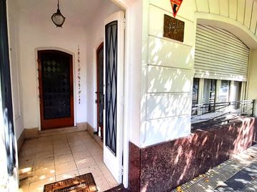 Casa en venta La Plata 4 dormitorios con pileta
