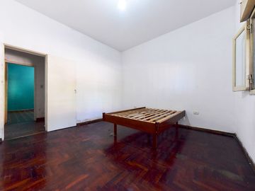 VENTA CASA 3 AMB  RAMOS MEJÍA PATIO TERRAZA PLANO
