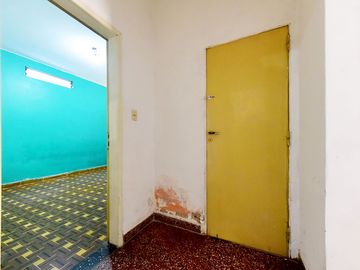 VENTA CASA 3 AMB  RAMOS MEJÍA PATIO TERRAZA PLANO