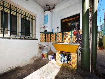 VENTA CASA 3 AMB  RAMOS MEJÍA PATIO TERRAZA PLANO