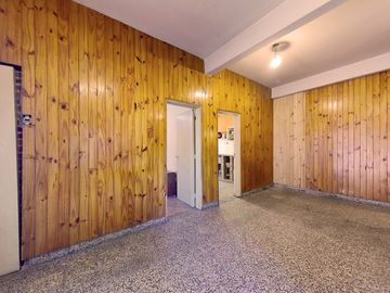 VENTA CASA 3 AMB  RAMOS MEJÍA PATIO TERRAZA PLANO