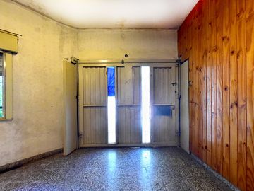 VENTA CASA 3 AMB  RAMOS MEJÍA PATIO TERRAZA PLANO