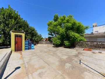 VENTA CASA 3 AMB  RAMOS MEJÍA PATIO TERRAZA PLANO