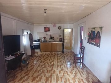 VENTA CASA 5 AMB C/ COCHERA RAFAEL CALZADA