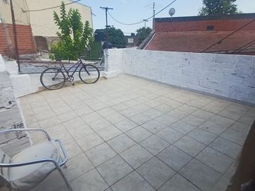 VENTA CASA 5 AMB C/ COCHERA RAFAEL CALZADA
