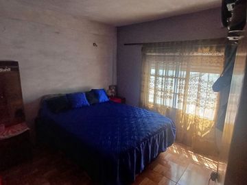 VENTA CASA 5 AMB C/ COCHERA RAFAEL CALZADA