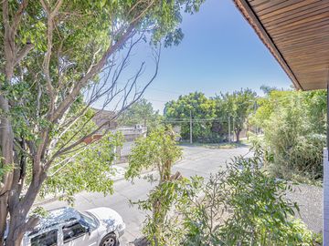 VENTA CASA  MULTIFAMILIAR  6 AMB.  APTA CREDITO
