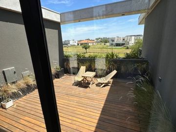 VENTA CASA MODERNA HORMIGON EN TERRAVISTA