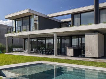 VENTA CASA MODERNA HORMIGON EN TERRAVISTA