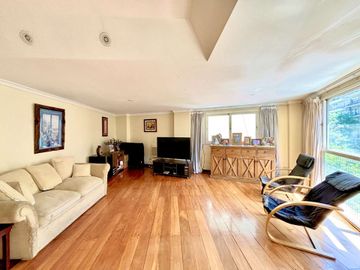 VENTA DEPTO 5 AMB C/ DEP BALCON Y COCHERA FIJA