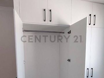Venta de Casa en Manta Azul, MZ20 Lote 07 Oportunidad Única.