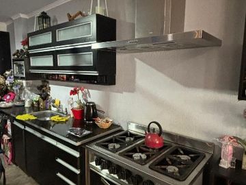 Casa en venta en Lanus Oeste